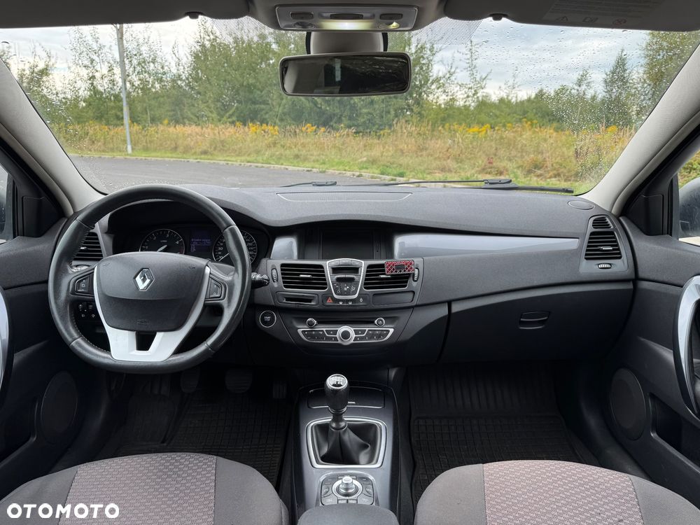 Renault Laguna 2.0 DCi Authentique - 10