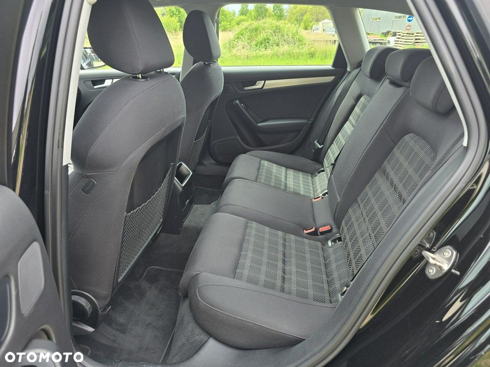 Audi A4 Avant - 14