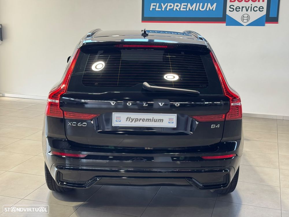 Volvo XC 60 2.0 B4 R-Design - 7