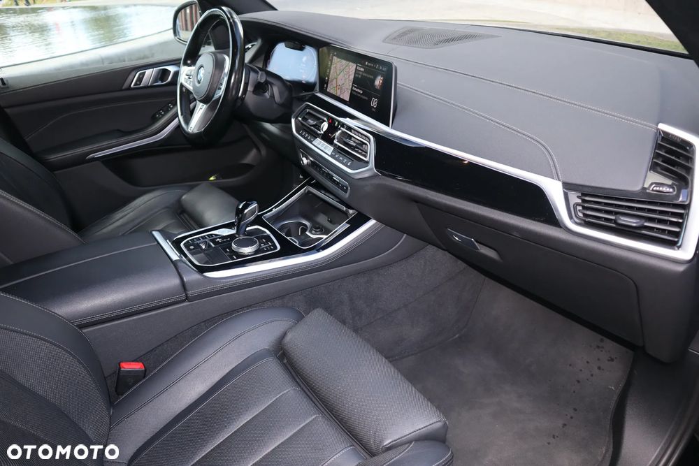 BMW X5 xDrive25d - 16