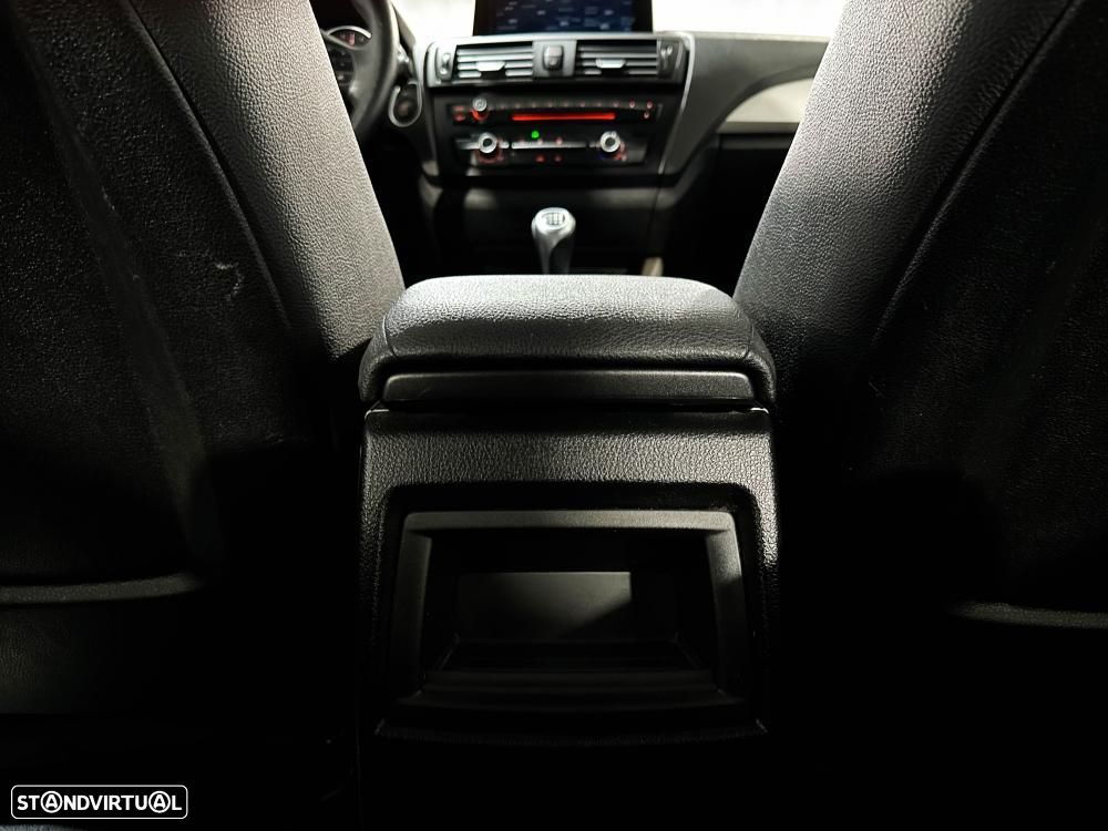 BMW 116 d EDynamics Line Sport - 25