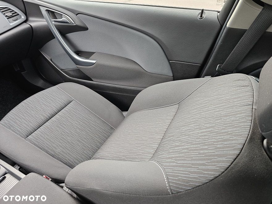 Opel Astra 1.4 Turbo - 22