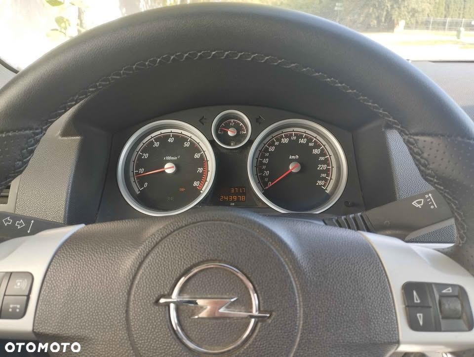 Opel Astra 1.8 Sport - 13
