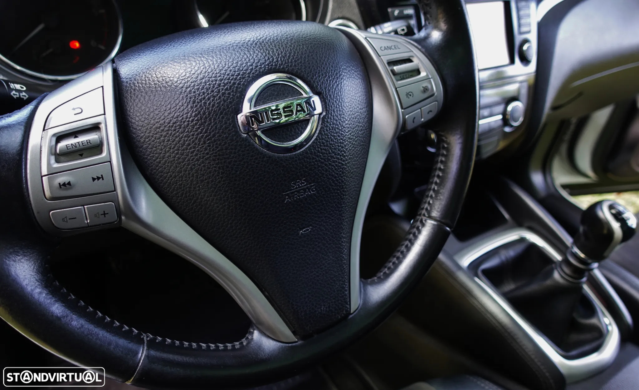 Nissan Qashqai 1.6 dCi N-Connecta 18 - 36