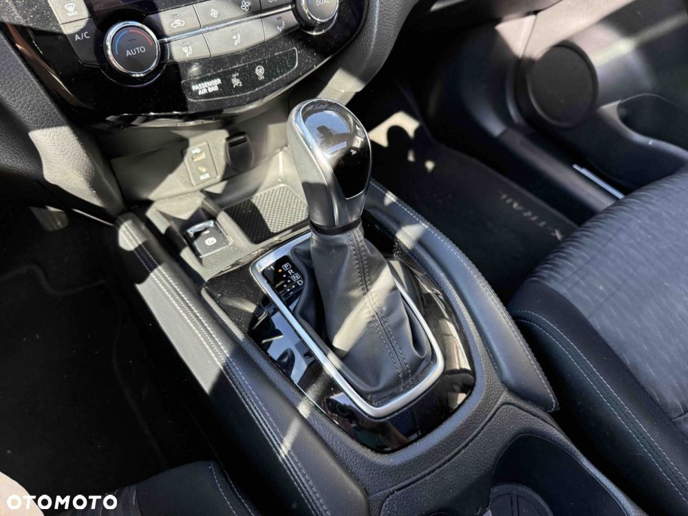 Nissan X-Trail 1.3 DIG-T Tekna - 17