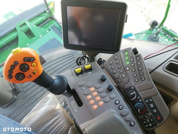John Deere T670i - 6