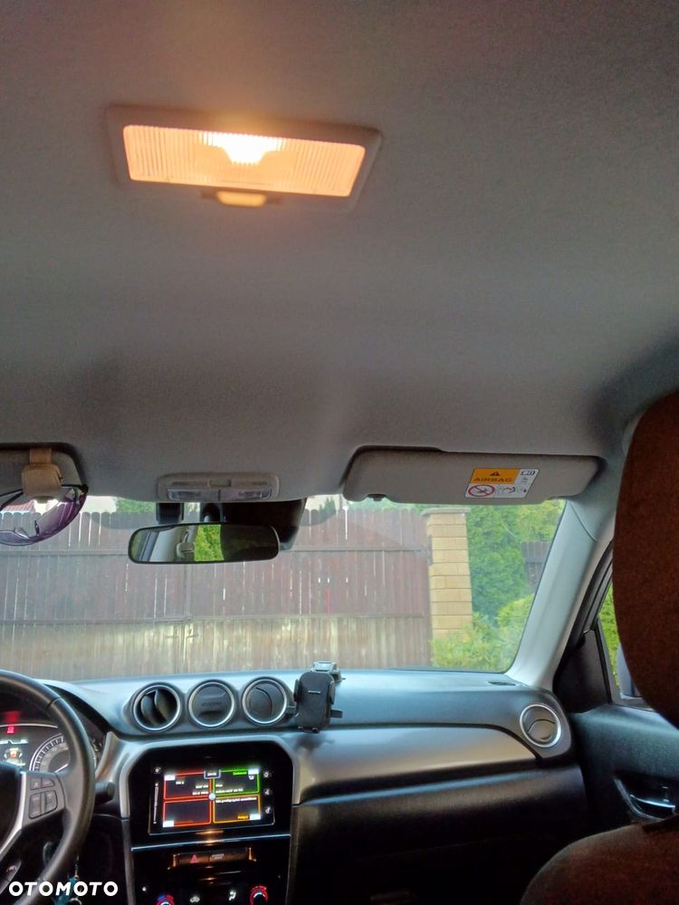 Suzuki Vitara - 26