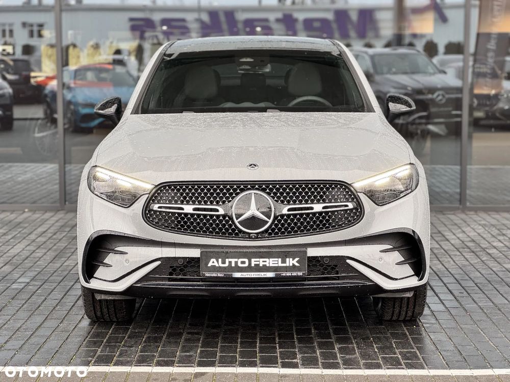 Mercedes-Benz GLC 220 d 4Matic 9G-TRONIC AMG Line Advanced - 9