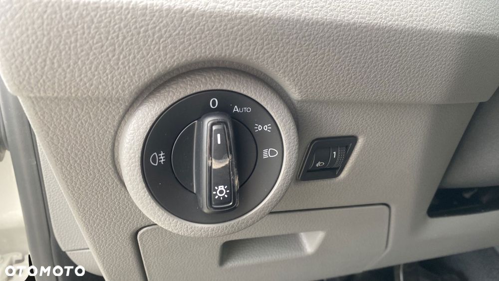 Volkswagen Transporter - 15