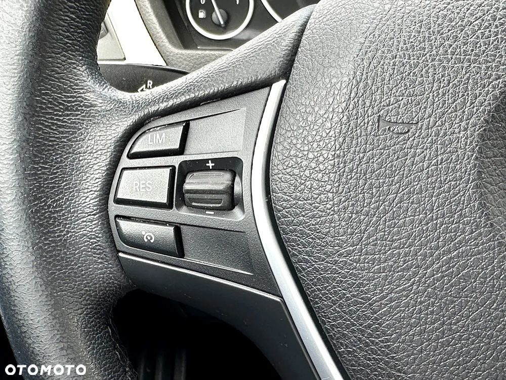 BMW Seria 3 318i GPF Advantage - 9