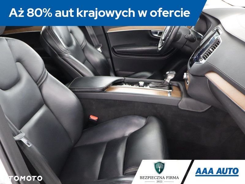 Volvo XC 90 - 11