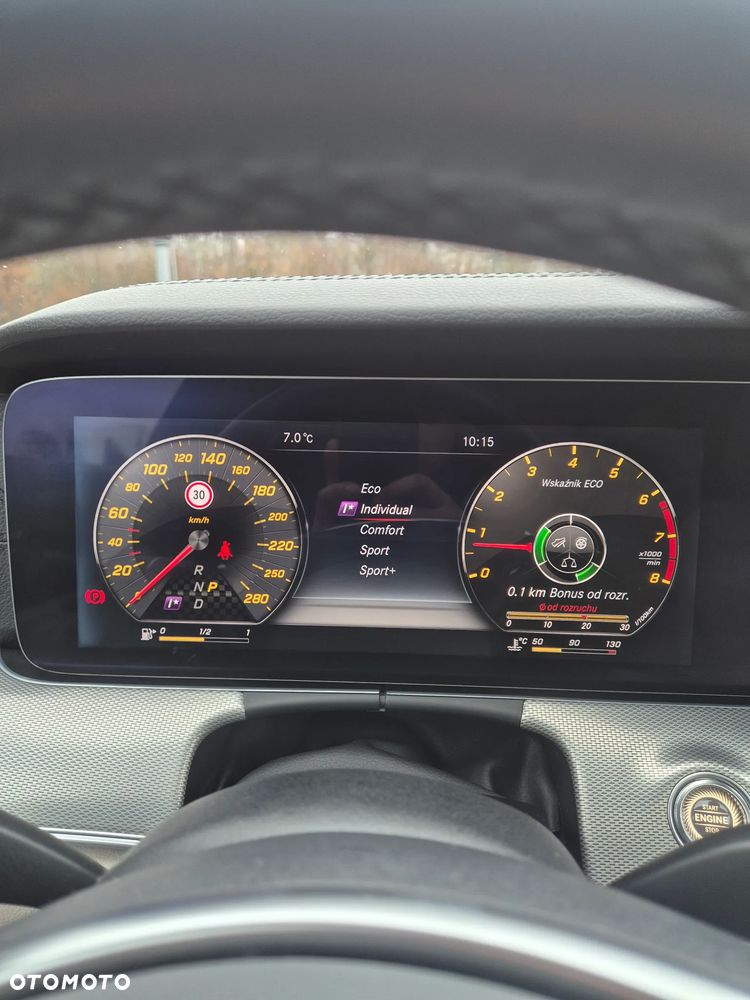 Mercedes-Benz Klasa E 43 AMG 4-Matic - 17