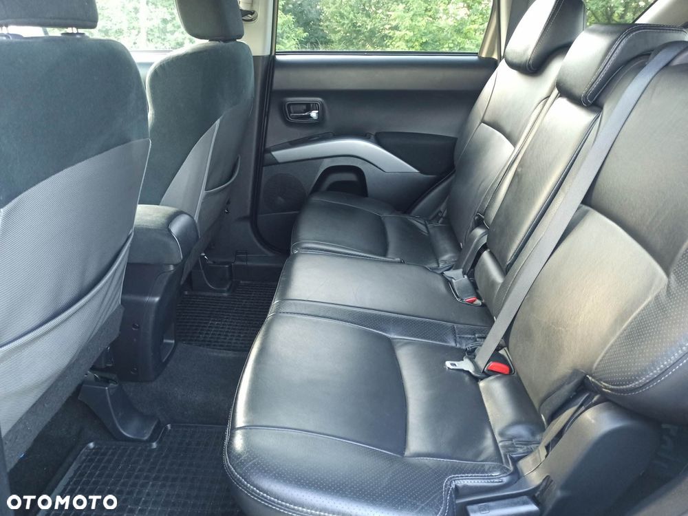 Mitsubishi Outlander 2.0 DID Intense - 15