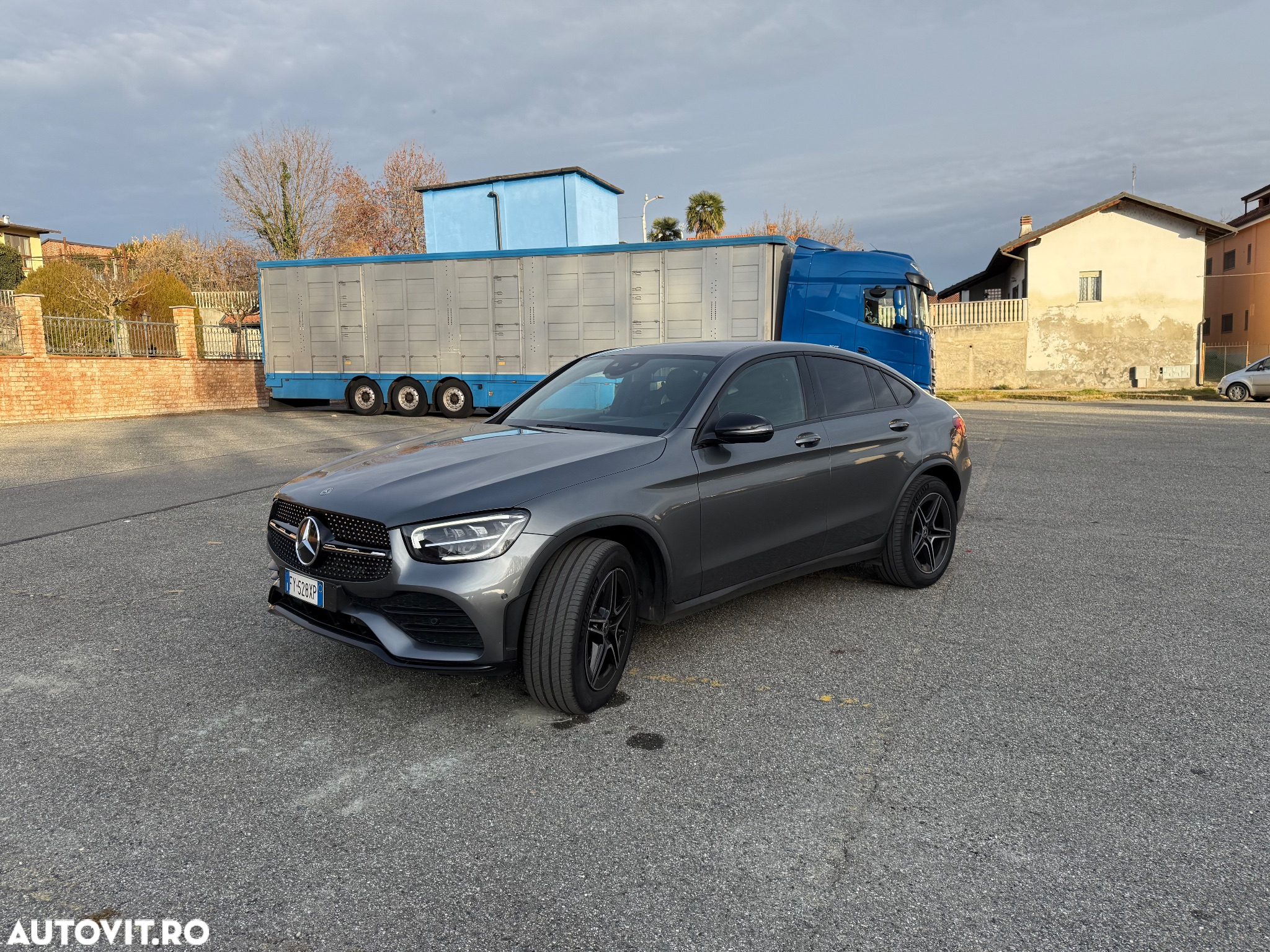 Mercedes-Benz GLC 220 d 4Matic 9G-TRONIC AMG Line Plus - 3