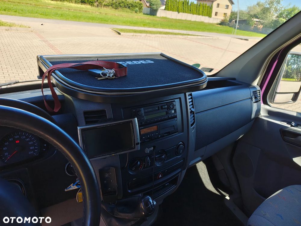 Volkswagen Crafter 2.5 TDI auto laweta - 9