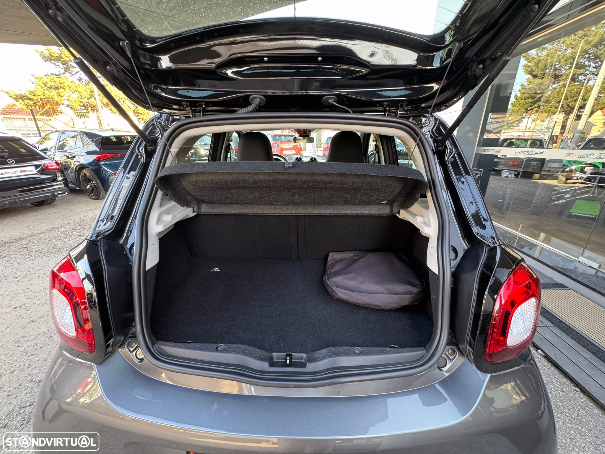 Smart ForFour Electric Drive Passion - 11