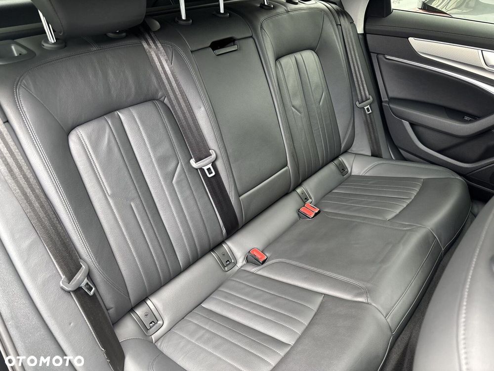 Audi A6 Avant - 34