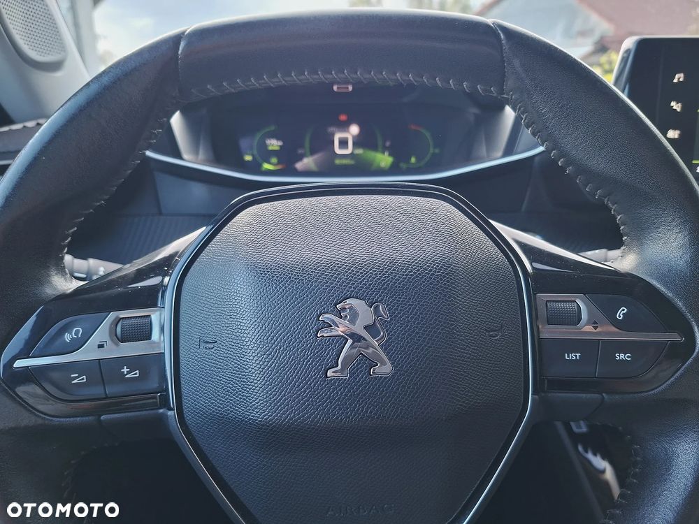Peugeot 2008 - 21