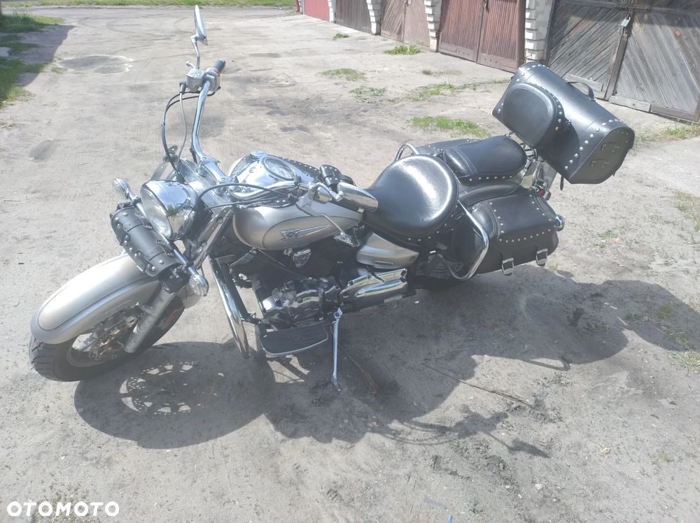 Yamaha XVS - 1