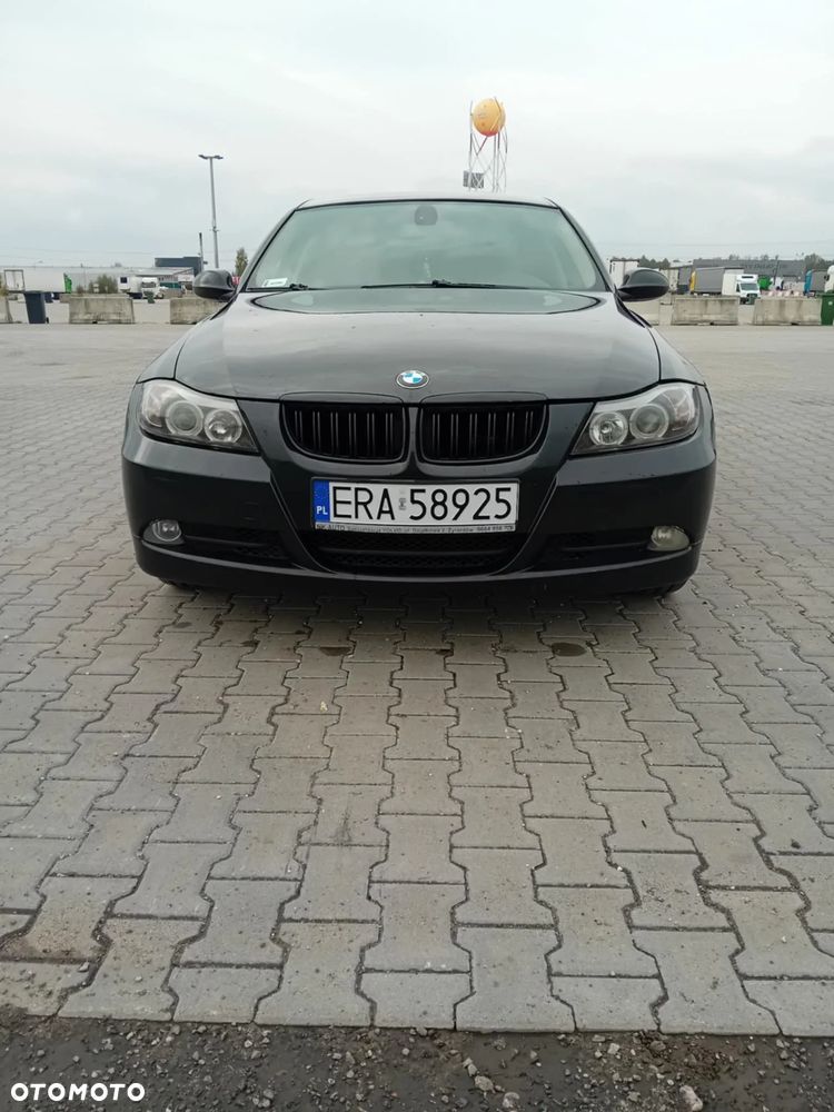 BMW Seria 3 320d - 4