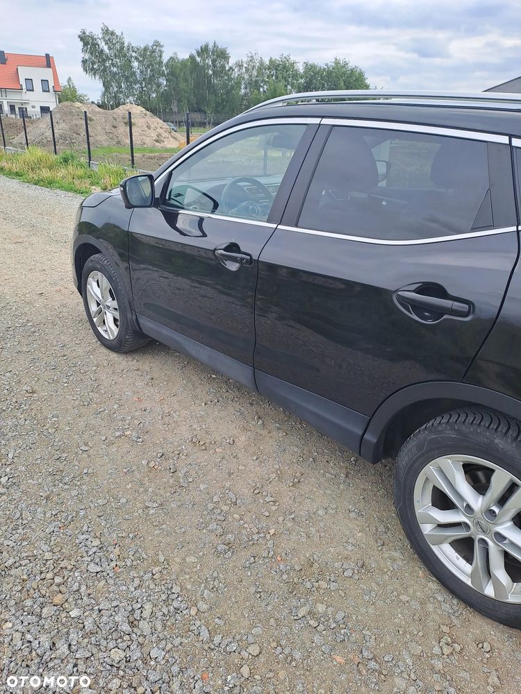 Nissan Qashqai 1.2 DIG-T N-Connecta - 13
