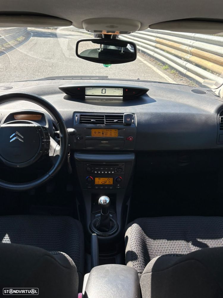 Citroën C4 1.6 HDi 110 VTR Pack - 9