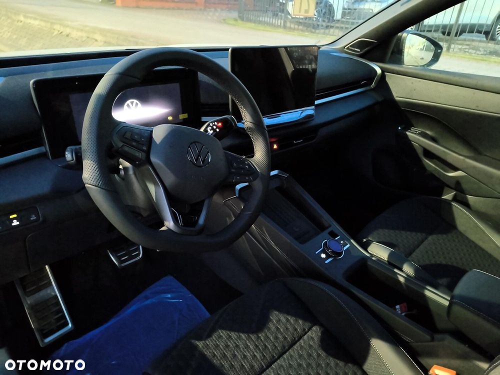 Volkswagen T-Roc 1.5 eTSI R-Line DSG - 7