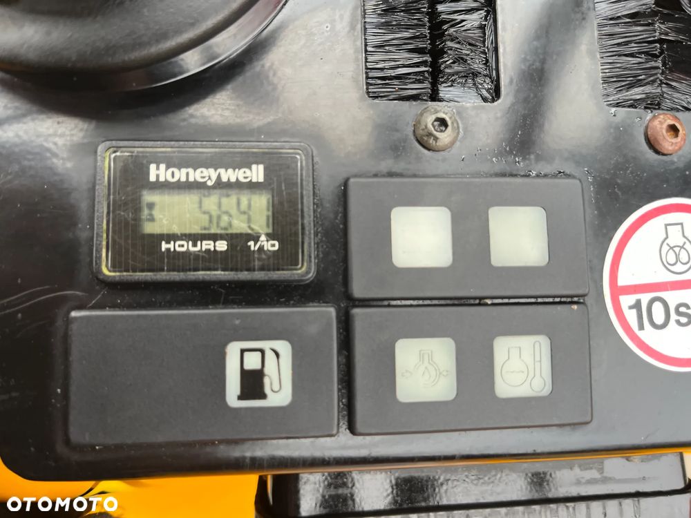 JCB 8008 CTS Micro - 18