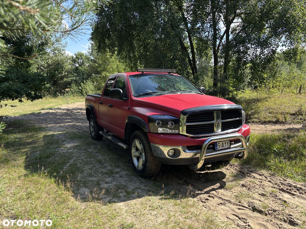 Dodge RAM - 1