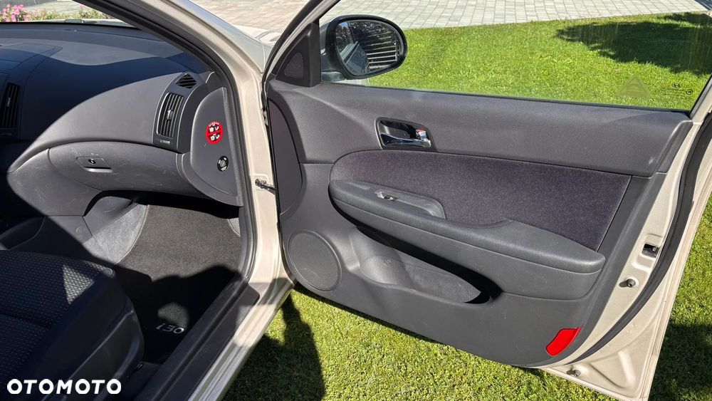 Hyundai i30 1.4 Classic - 15