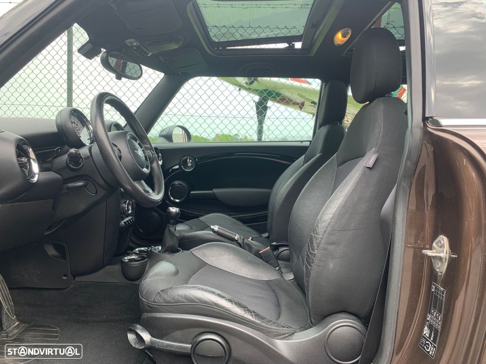 MINI 3 Portas Cooper S - 26