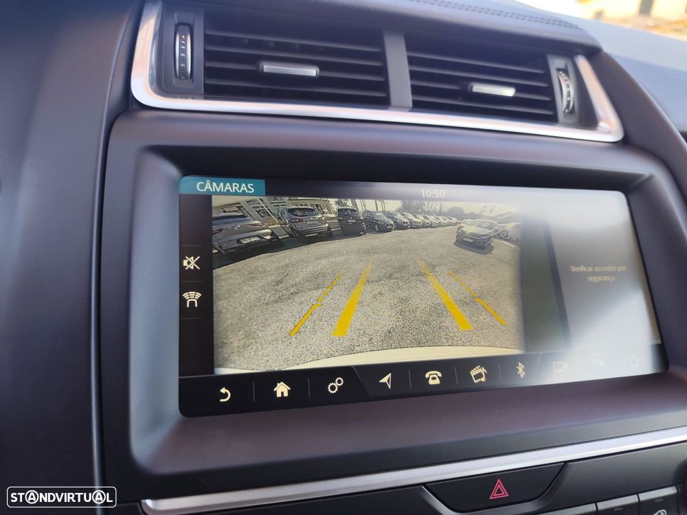 Jaguar E-Pace 2.0 i4D S - 21