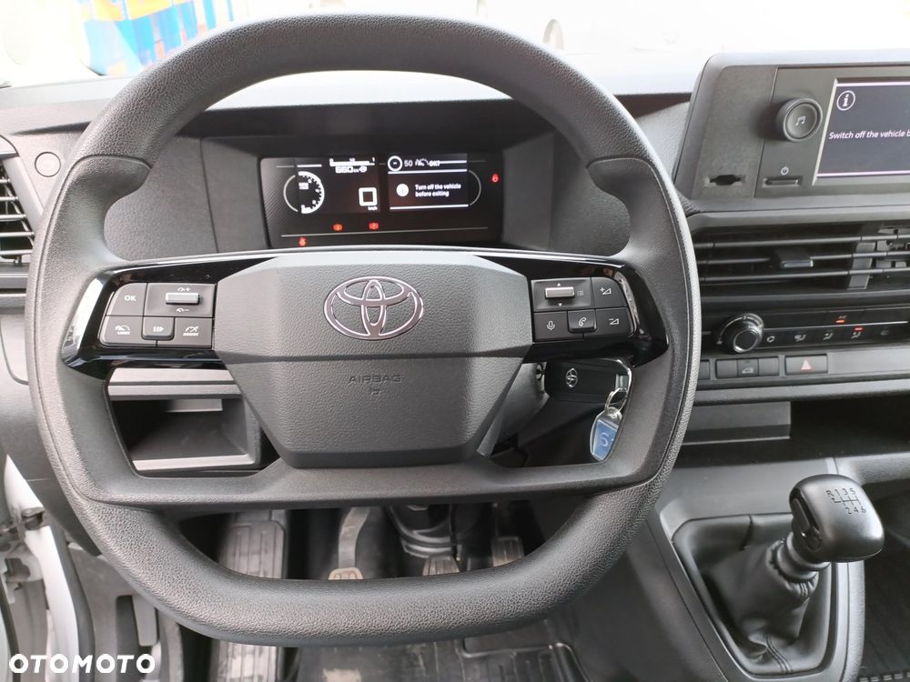 Toyota PROACE - 13