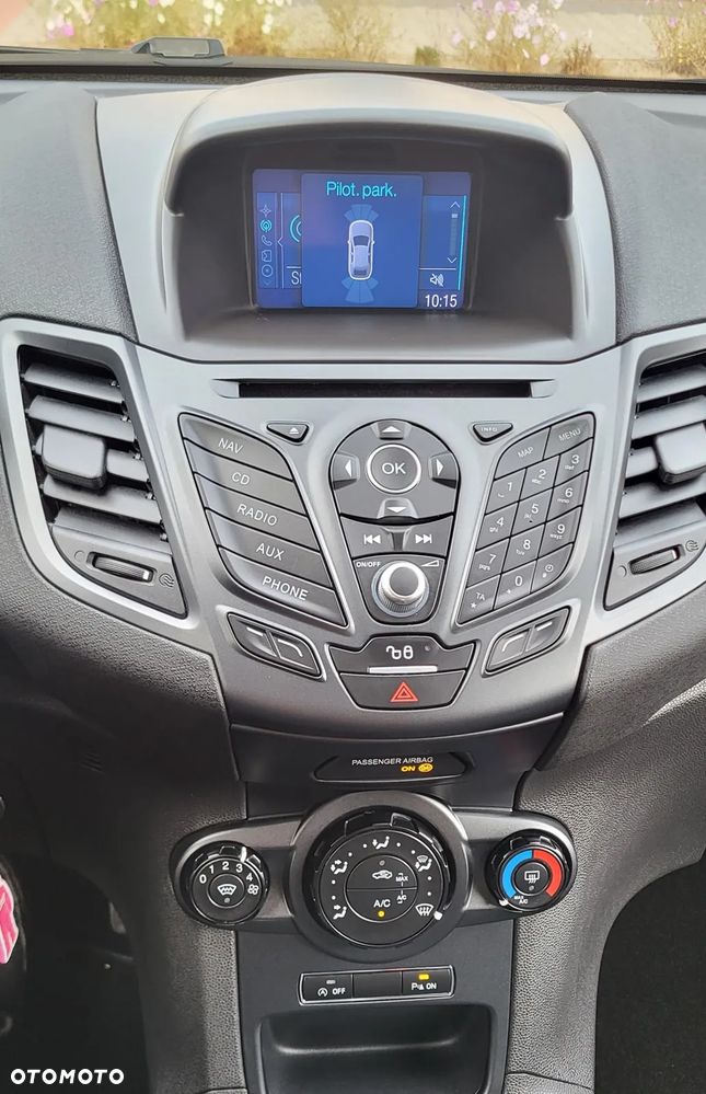 Ford Fiesta 1.0 EcoBoost S&S TREND - 21