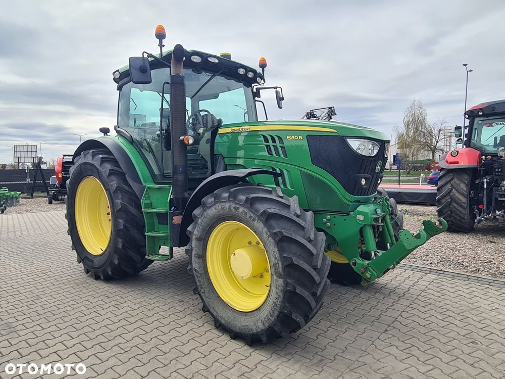John Deere 6140R - 7