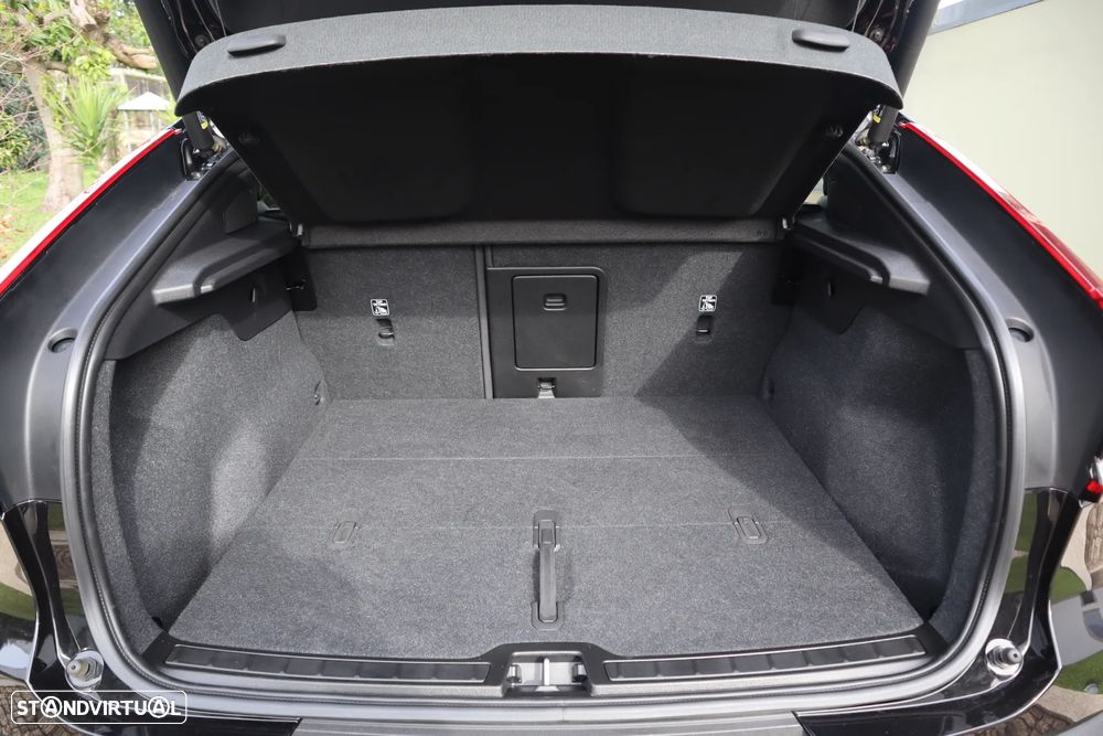 Volvo C40 Recharge Twin Motor Plus - 13