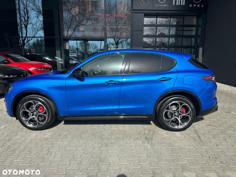 Alfa Romeo Stelvio - 6