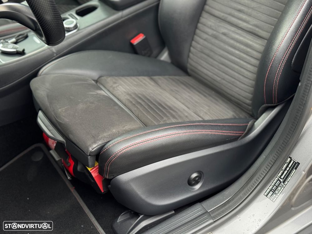 Mercedes-Benz GLA 180 d 7G-DCT AMG Line - 28