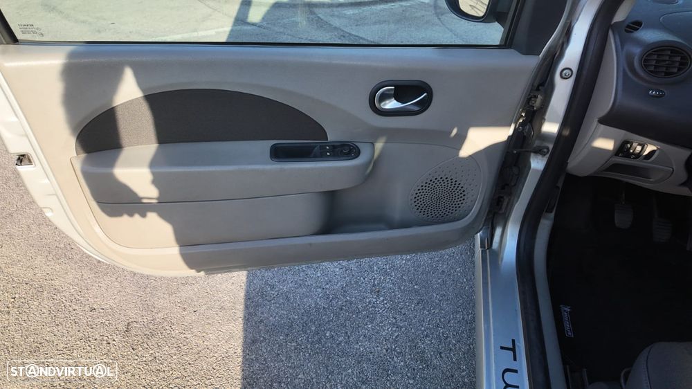 Renault Twingo 1.2 16V Dynamique S - 15
