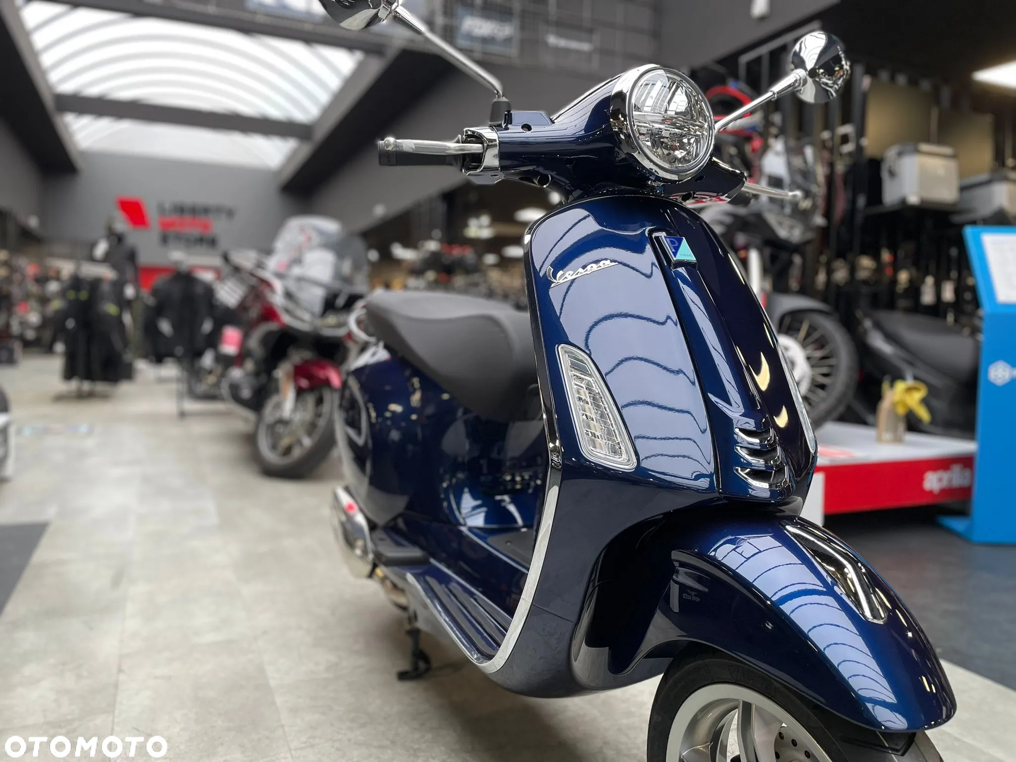 Vespa Primavera - 9