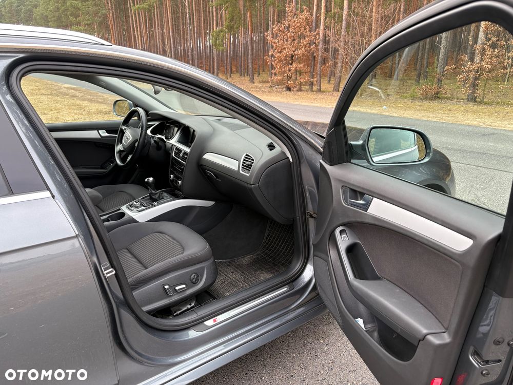Audi A4 Avant 2.0 TDI DPF clean diesel S line Sportpaket - 12