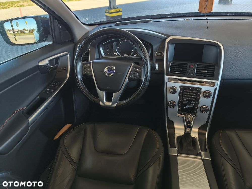 Volvo XC 60 D4 Geartronic Ocean Race - 25