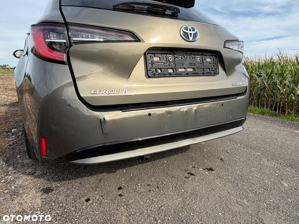 Toyota Corolla - 10