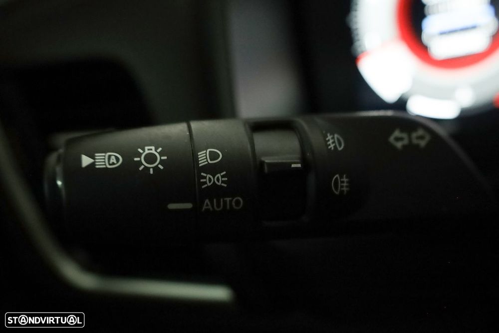 Nissan Qashqai 1.3 DIG-T N-Connecta LED Xtronic - 17