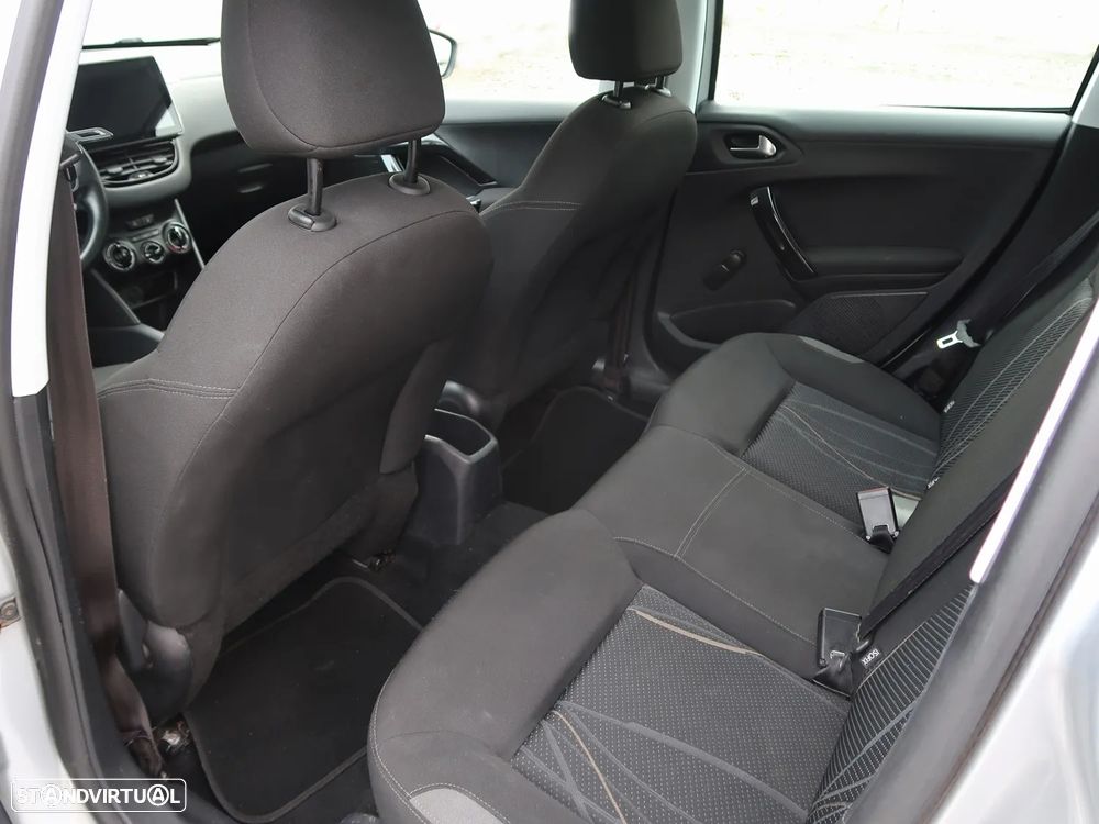 Peugeot 208 HDi 68 Access - 15