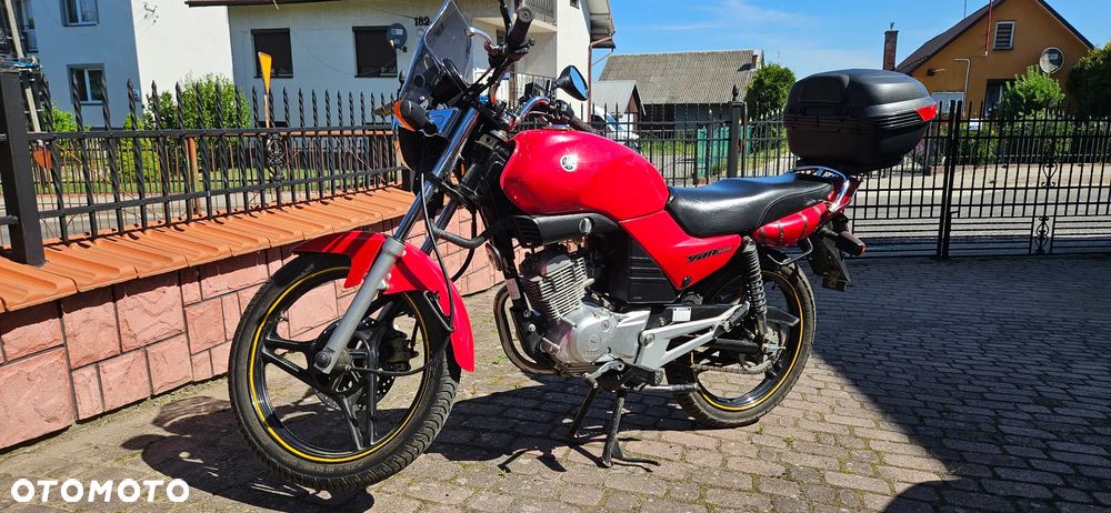 Yamaha YBR - 16