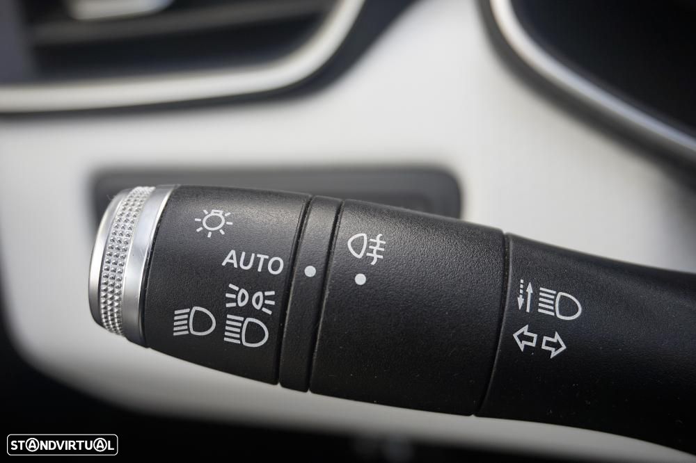 Renault Clio 1.0 TCe Intens Bi-Fuel - 13