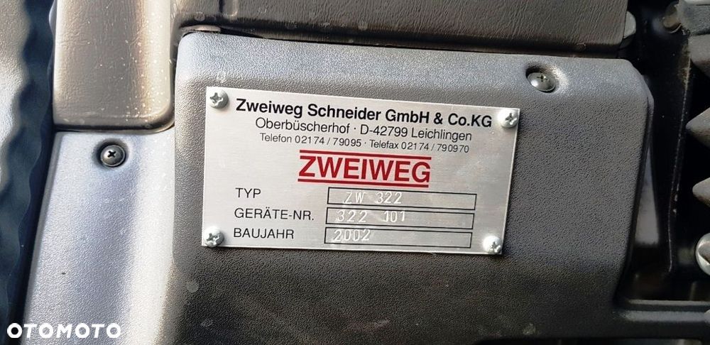 Iveco 260E35 dwudrogowy ZWEIWEG szynowy do pracy na torowisku 1435 - 9