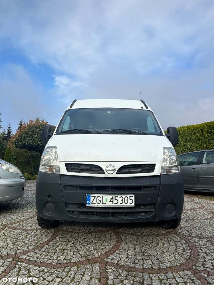 Nissan Interstar - 5