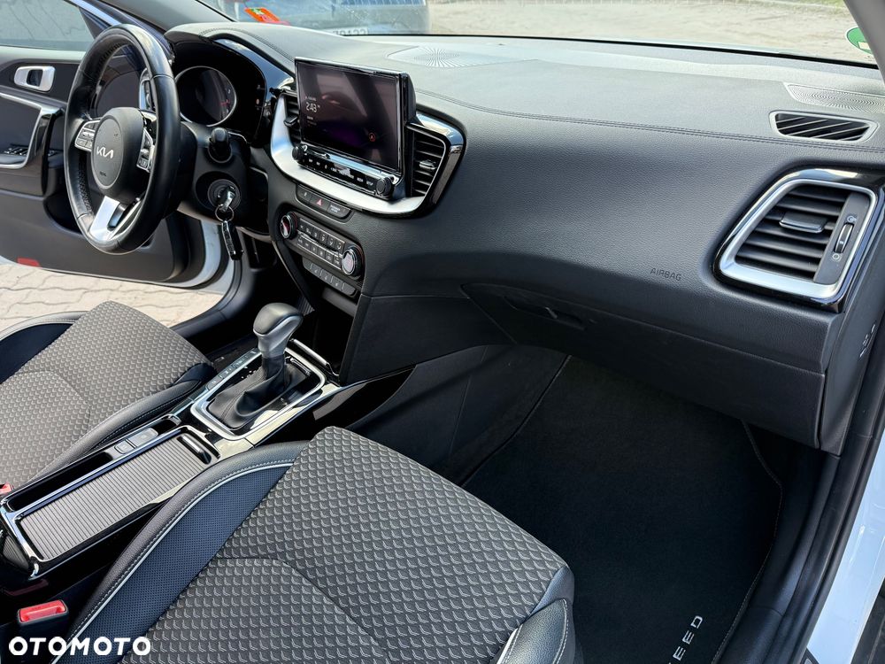 Kia XCeed 1.5 T-GDI Prestige Line DCT - 19